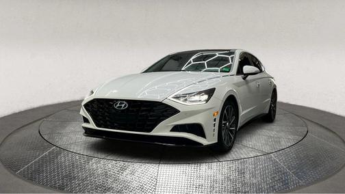 2021 Hyundai SONATA Limited