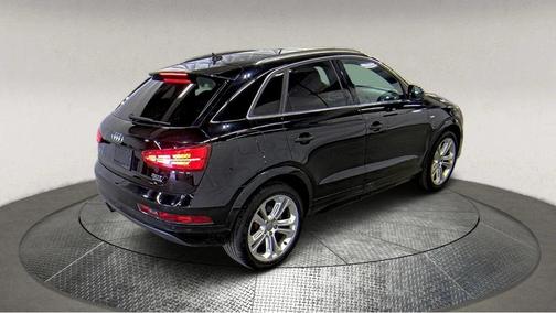 2018 Audi Q3 2.0T Premium Plus