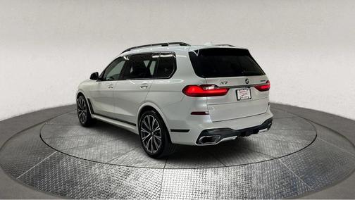 2019 BMW X7 xDrive40i