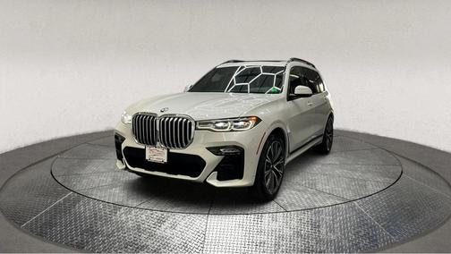 2019 BMW X7 xDrive40i
