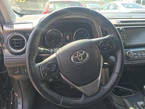 Magnetic Gray Metallic 2016 Toyota RAV4 XLE