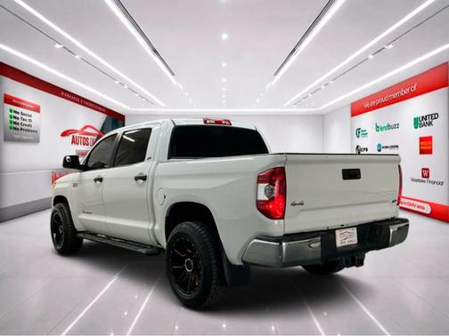 Super White 2018 Toyota Tundra SR5