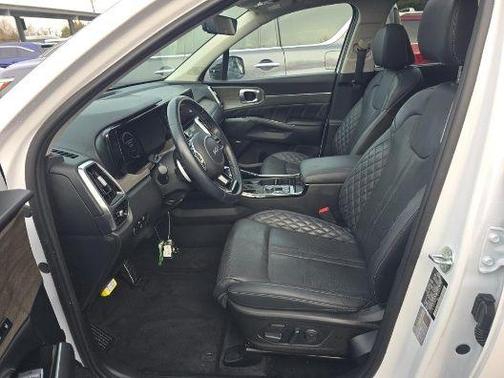 2023 Kia Sorento X-Line SX Prestige