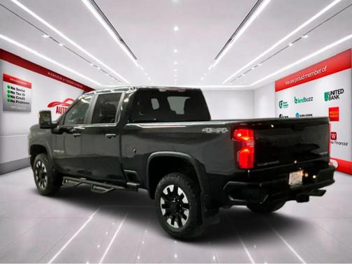 Black 2020 Chevrolet Silverado 2500 Custom