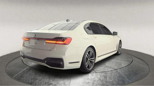 2020 BMW 740 i xDrive