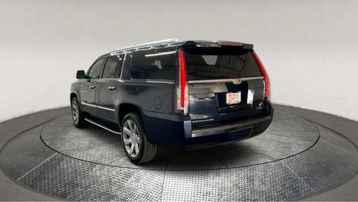 2019 Cadillac Escalade ESV Luxury