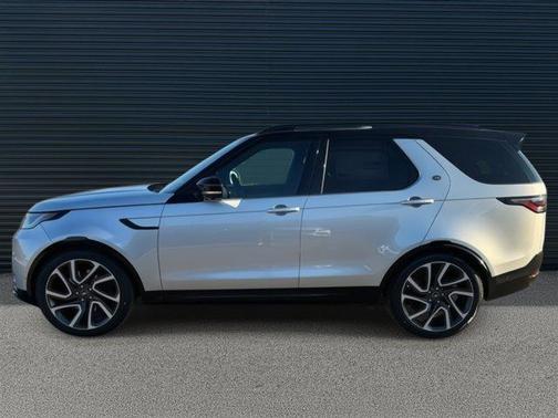 2024 Land Rover Discovery Dynamic SE