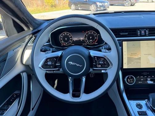 2024 Jaguar XF R-Dynamic SE P250 AWD Automatic