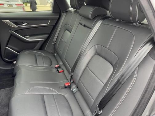 2025 Jaguar F-PACE R-Dynamic S P400 AWD Automatic