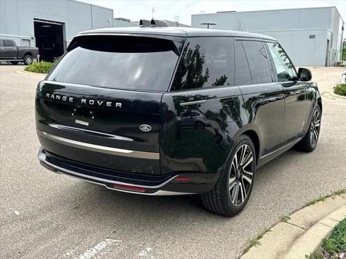 2023 Land Rover Range Rover P530 SE