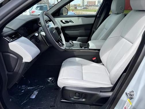 2026 Land Rover Range Rover Velar P400 Dynamic SE