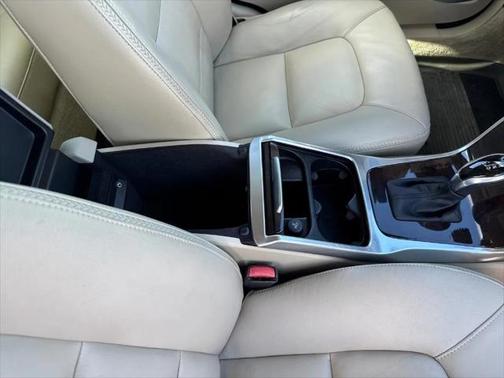 2015 Volvo XC70 T6