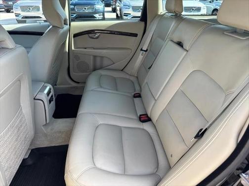 2015 Volvo XC70 T6