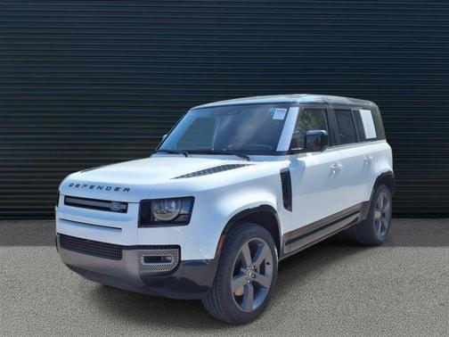 2025 Land Rover Defender 110 V8