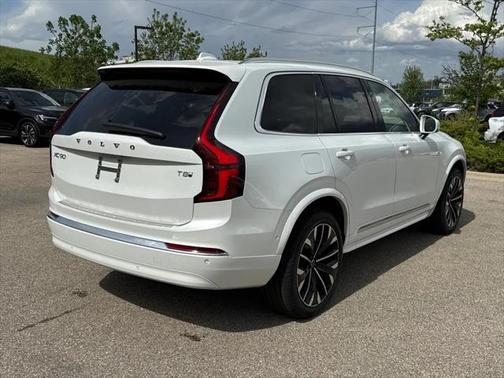 2025 Volvo XC90 Plug-In Hybrid T8 Ultra 7-Seater