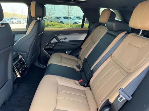2024 Land Rover Range Rover Sport SE