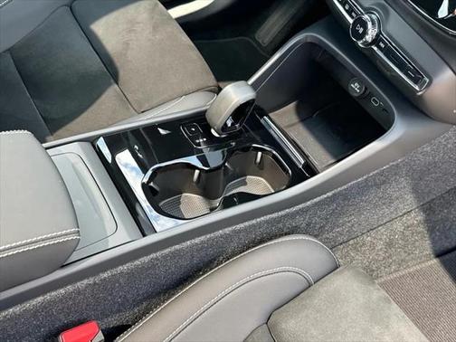 2023 Volvo C40 Recharge Pure Electric Twin Plus