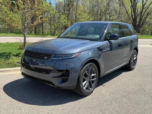 2024 Land Rover Range Rover Sport SE