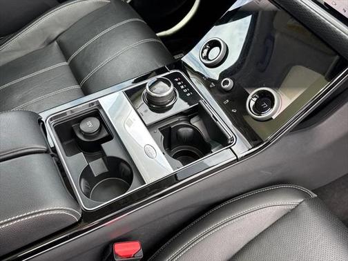 2018 Land Rover Range Rover Velar D180 S