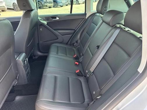 2016 Volkswagen Tiguan 2.0T SE 4MOTION