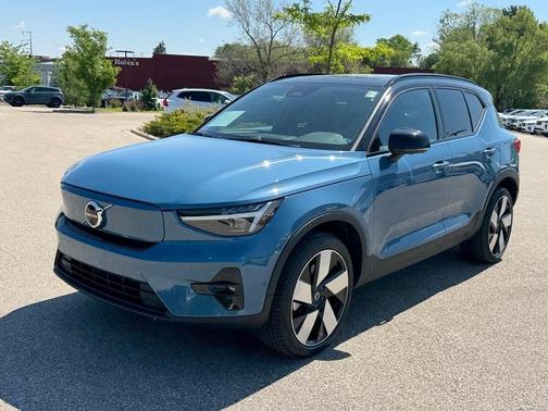 2024 Volvo XC40 Recharge Pure Electric Twin Ultimate