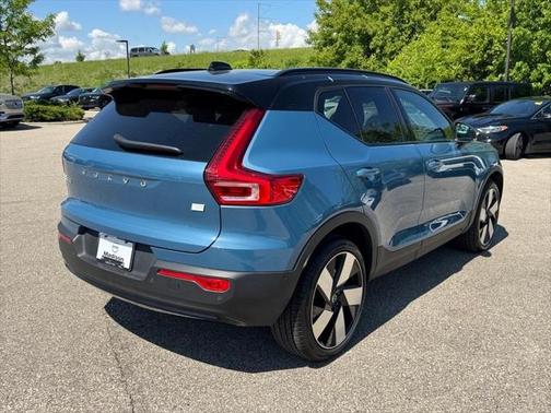 2024 Volvo XC40 Recharge Pure Electric Twin Ultimate
