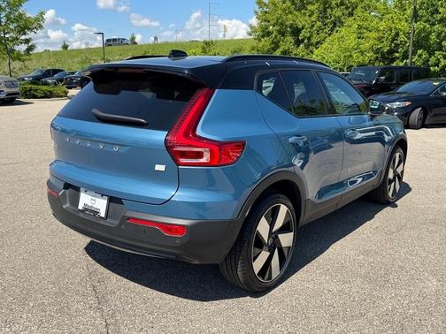 2024 Volvo XC40 Recharge Pure Electric Twin Ultimate