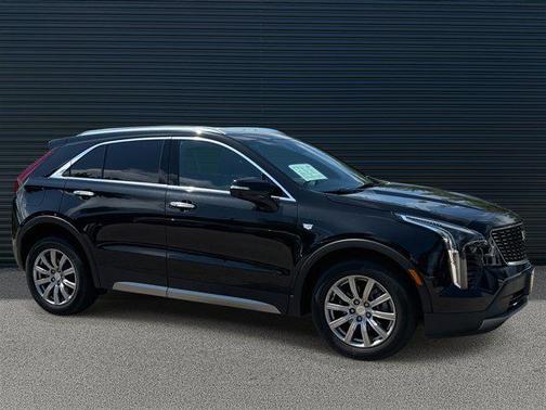 2021 Cadillac XT4 Premium Luxury