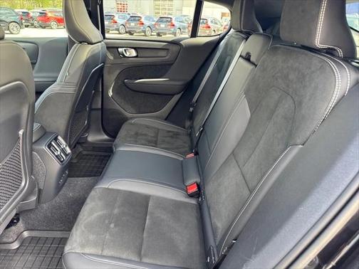 2023 Volvo C40 Recharge Pure Electric Twin Ultimate