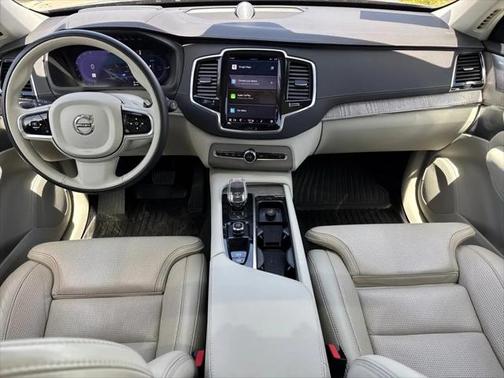 2023 Volvo XC90 Recharge Plug-In Hybrid T8 Ultimate 6-Seater