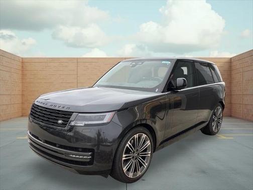 2025 Land Rover Range Rover P400 SE