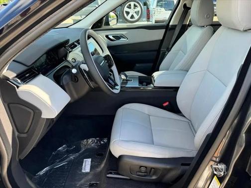 2025 Land Rover Range Rover Velar P250 SE R-Dynamic