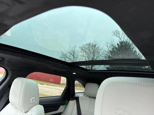 2025 Jaguar F-PACE R-Dynamic S P400 AWD Automatic