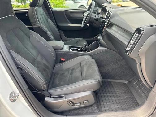 2023 Volvo C40 Recharge Pure Electric Twin Ultimate