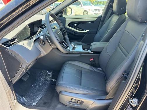 2026 Land Rover Range Rover Evoque Core S