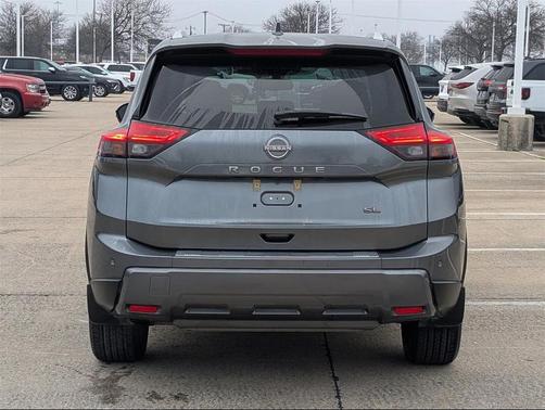 2024 Nissan Rogue SL