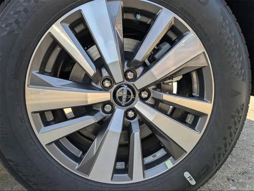 2025 Nissan Pathfinder SL 4WD