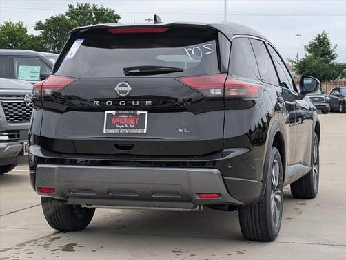 2025 Nissan Rogue SL