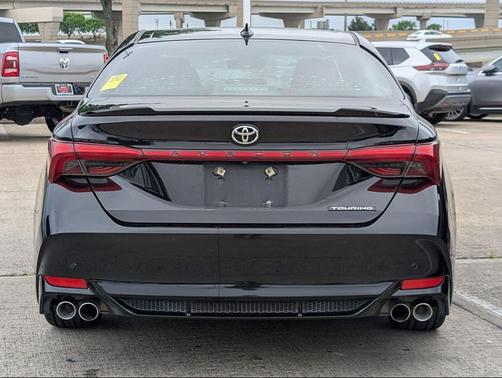 Midnight Black 2019 Toyota Avalon Touring