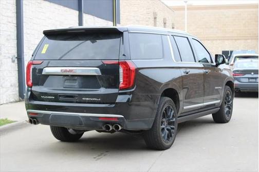 2022 GMC Yukon XL Denali