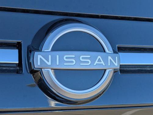 2025 Nissan Armada SL 4WD
