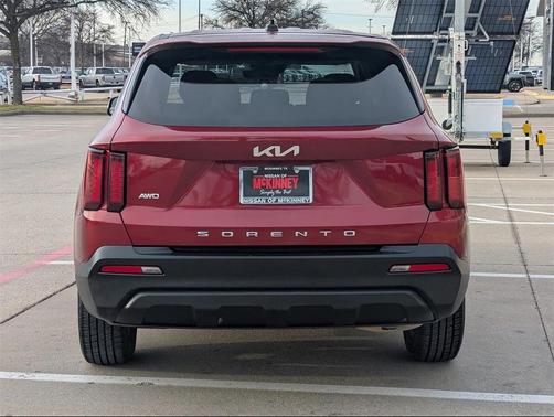 2022 Kia Sorento LX