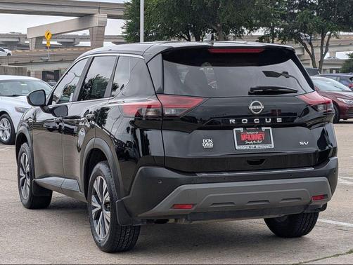 Super Black 2023 Nissan Rogue SV