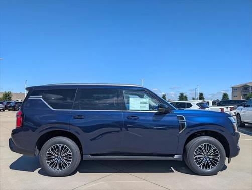 2025 Nissan Armada Platinum 4WD