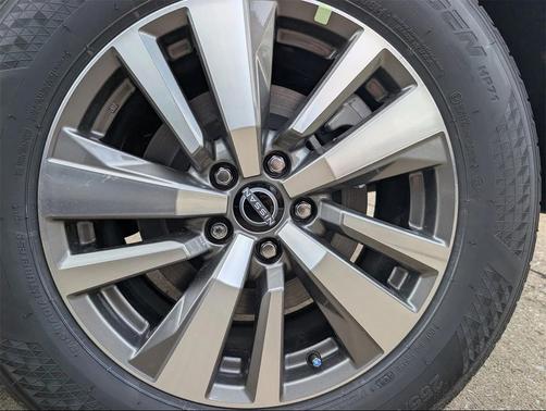 2025 Nissan Pathfinder SL 4WD