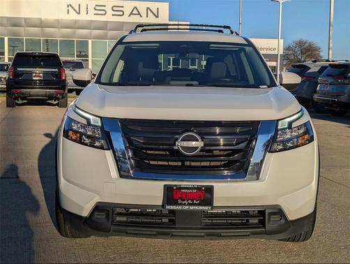 2023 Nissan Pathfinder SV FWD