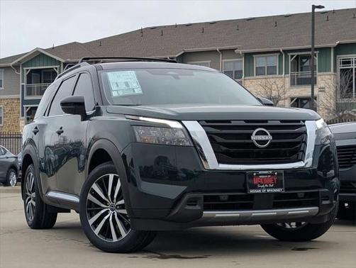 2025 Nissan Pathfinder Platinum FWD