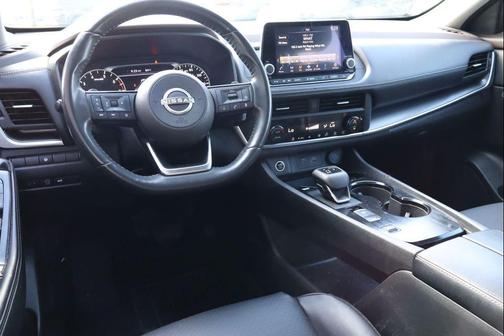 Brilliant Silver 2023 Nissan Rogue SV