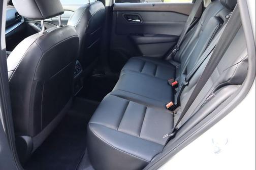 Brilliant Silver 2023 Nissan Rogue SV