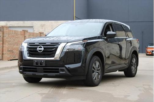 2024 Nissan Pathfinder S FWD